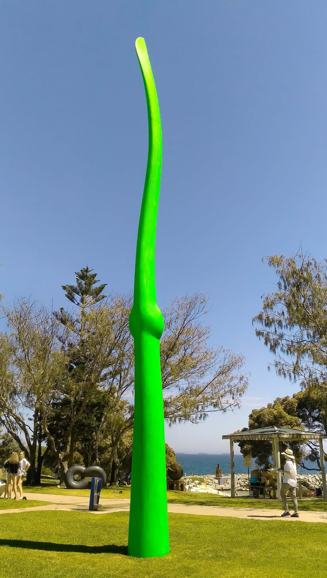 GreenLife, Milan Kuzica