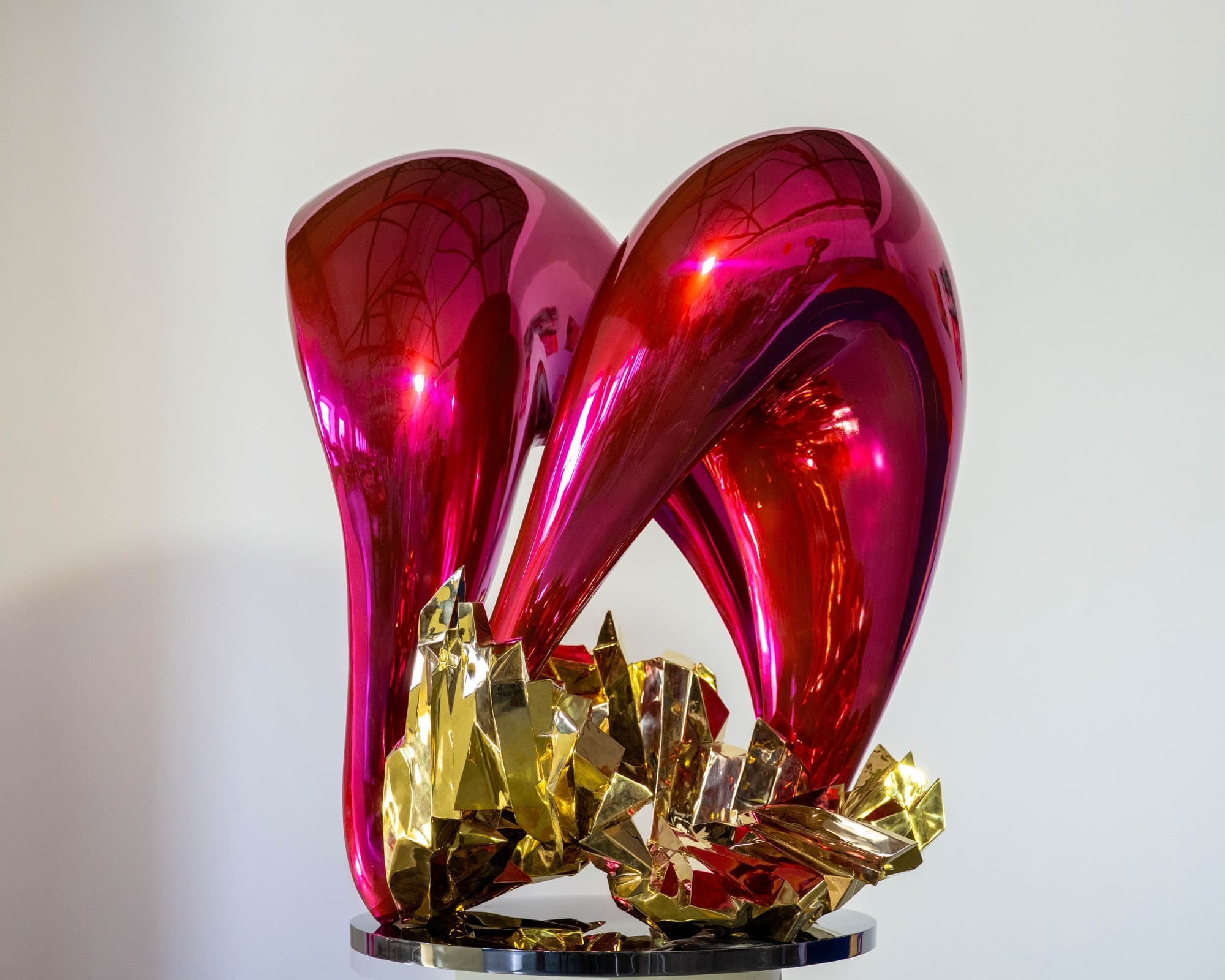Happy Birthday Mr. President – Marilyn, red lacquered forms rising from crumpled gold, studio photograph