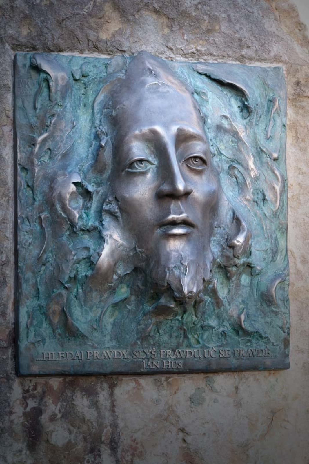 Mistr Jan Hus, Milan Kuzica