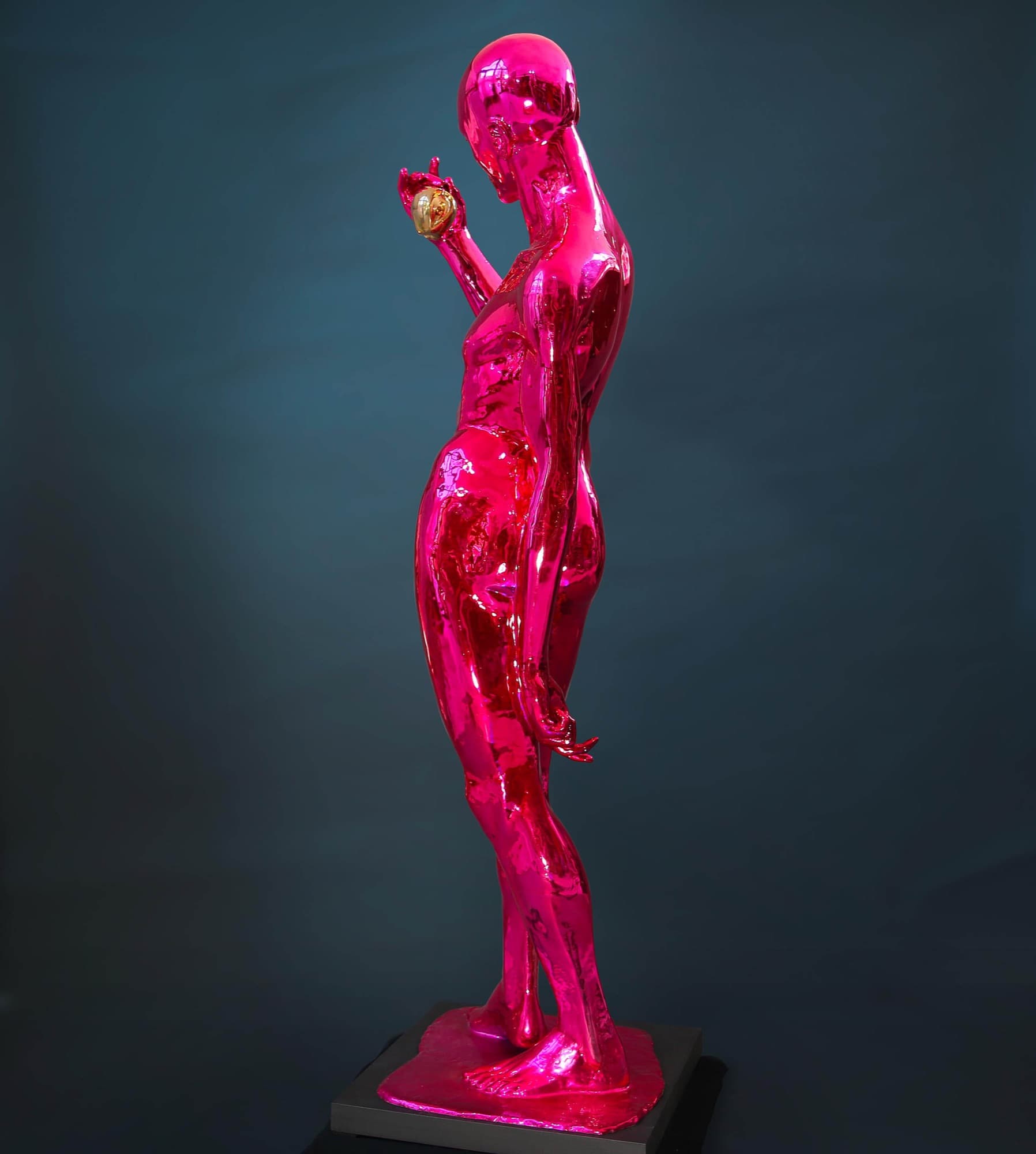Adam – The Happy Prince, side view with the golden apple