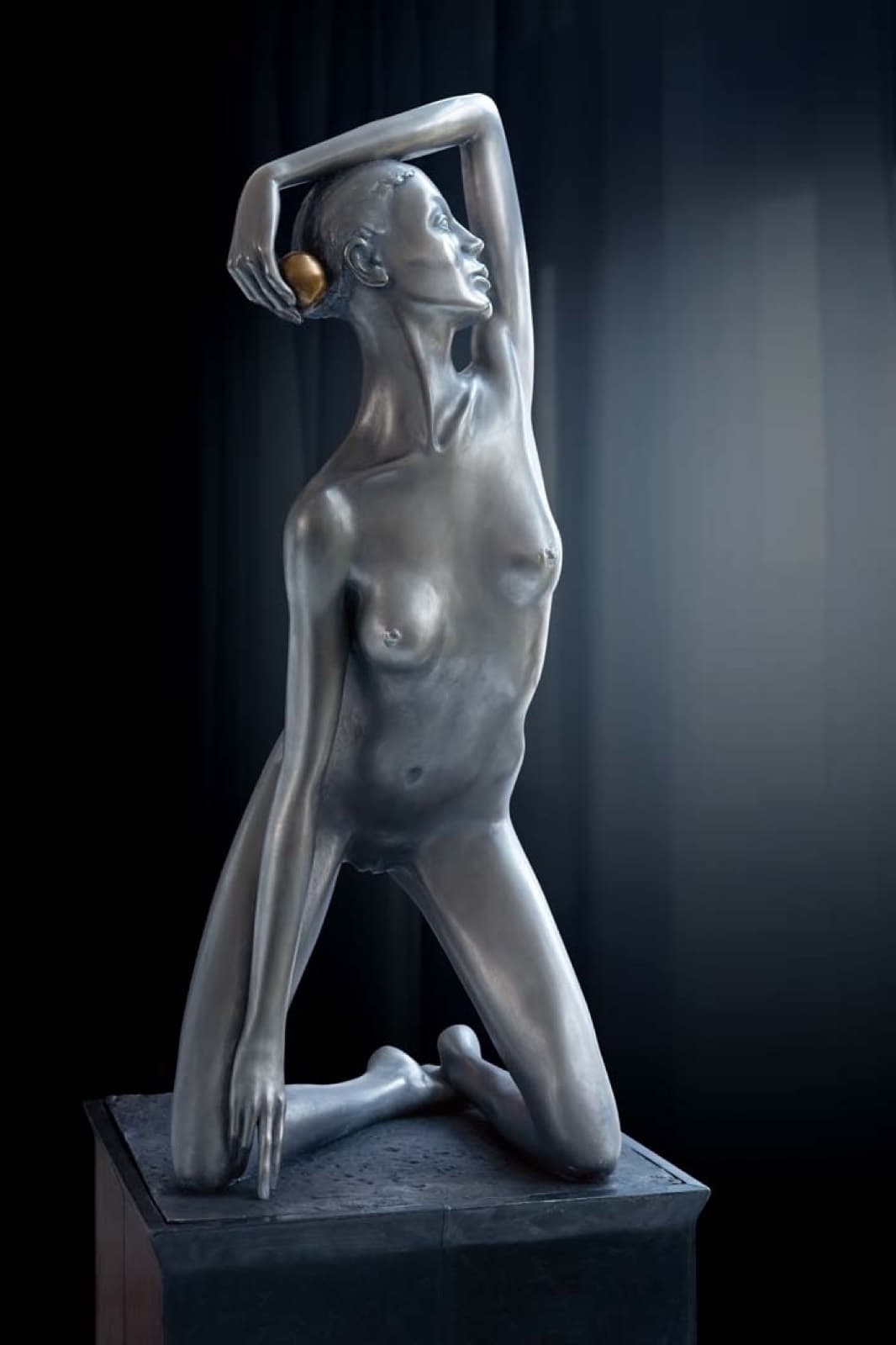Eva, Milan Kuzica